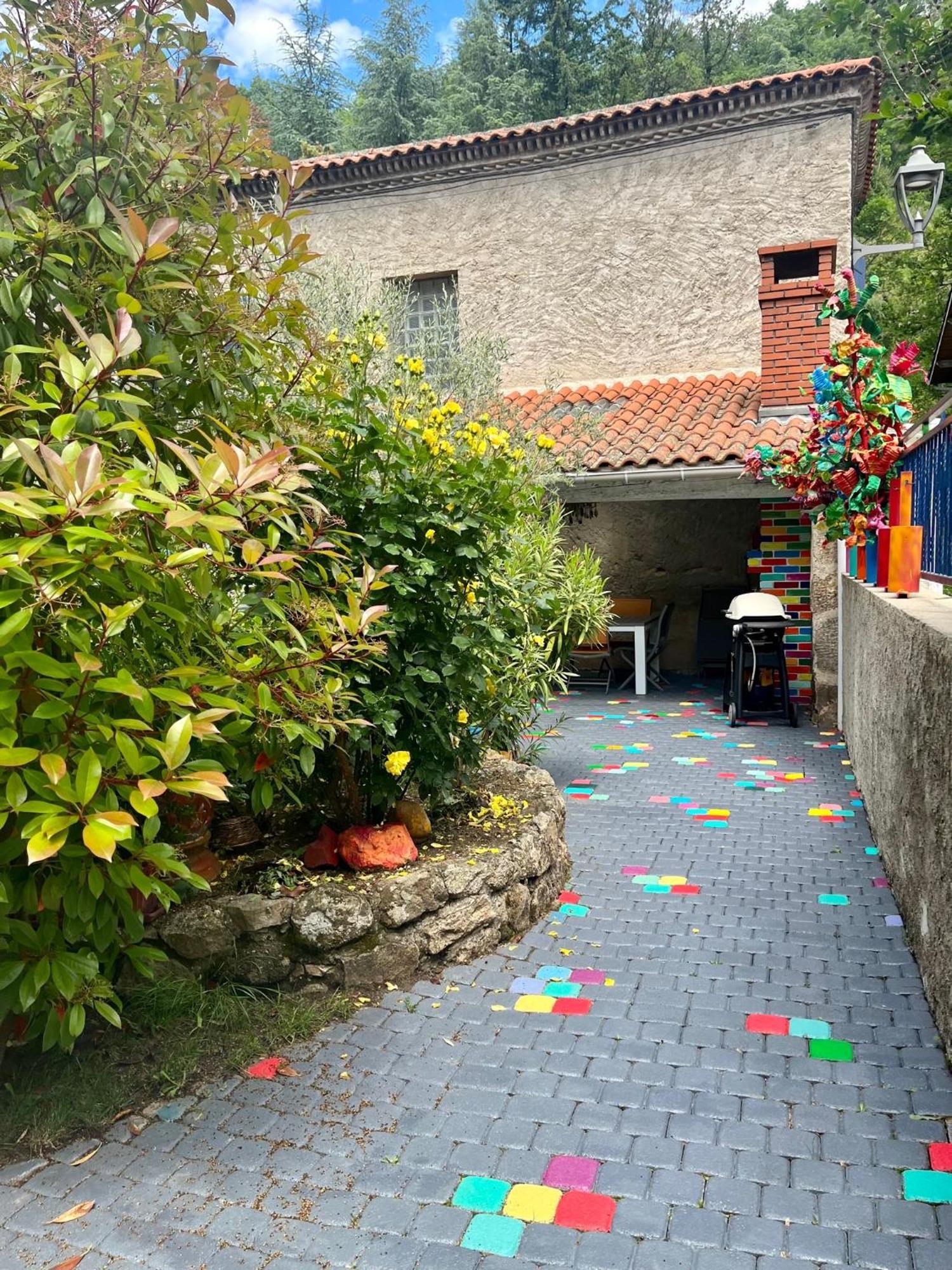 Art De Vivre En Couleurs Apartment Malleval Bagian luar foto